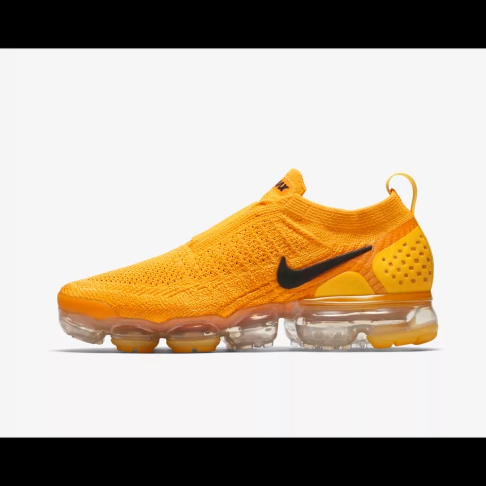 Like new worn once WMNS AIR VAPORMAX MOC 2
LACELESS FUTURISM